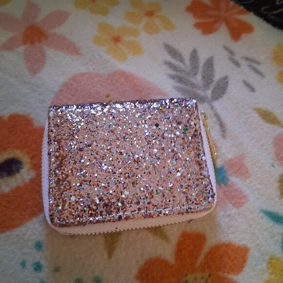 PRETTY PINK GLITTER WALLET - Picture 1 of 1